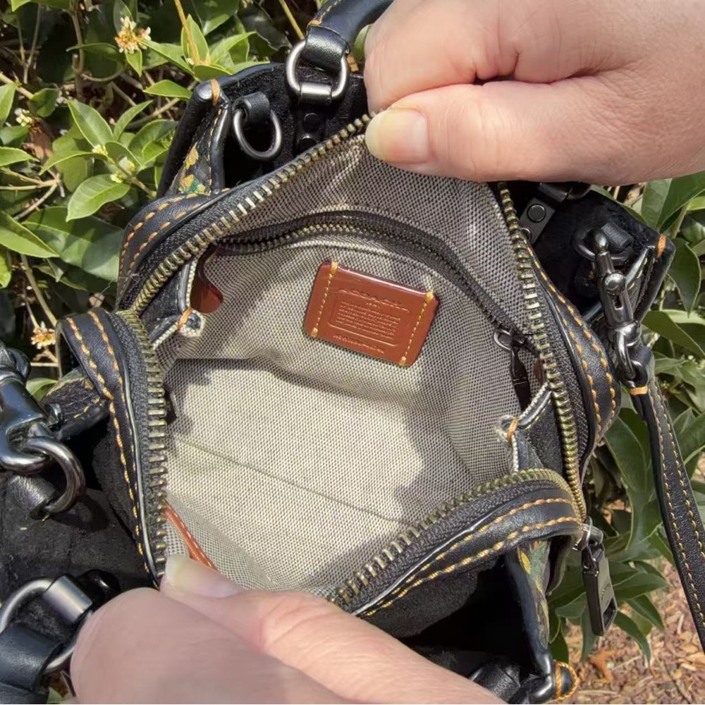 EUC Coach Rogue 17 With Pyramid Eye 46740 - Picture 10 of 12